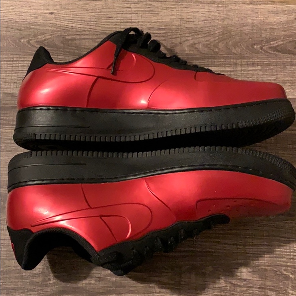 Air Force 1 - Picture 3 of 8